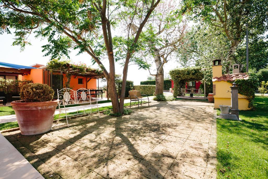 Country Resort Le Due Ruote Алберезе Екстериор снимка